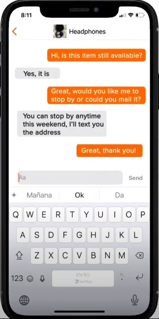 Chat screen where two people arrange to pick up headphones